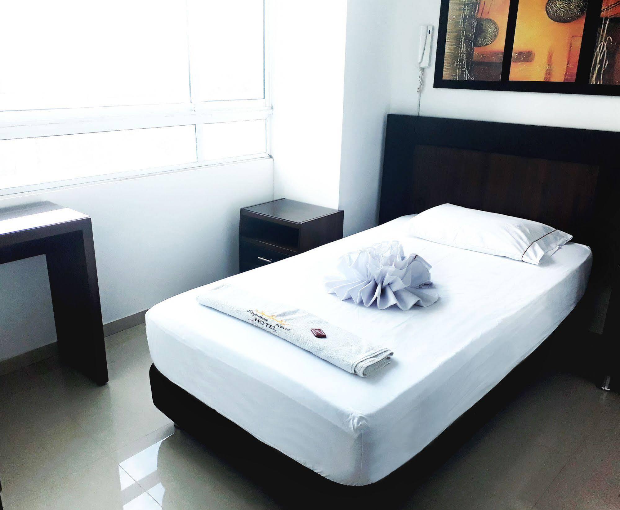 Hotel Sophia Real يوبال المظهر الخارجي الصورة